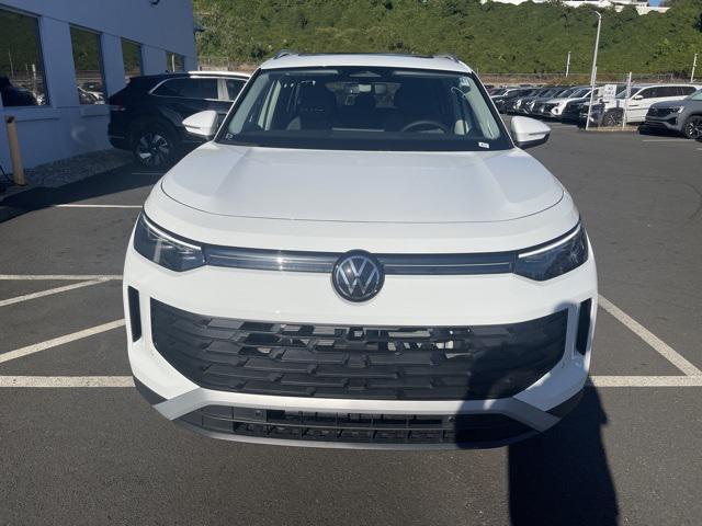 new 2025 Volkswagen Tiguan car, priced at $34,681