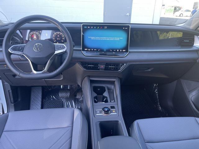 new 2025 Volkswagen Tiguan car, priced at $34,681