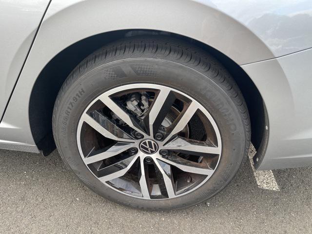 new 2026 Volkswagen Jetta car, priced at $28,192