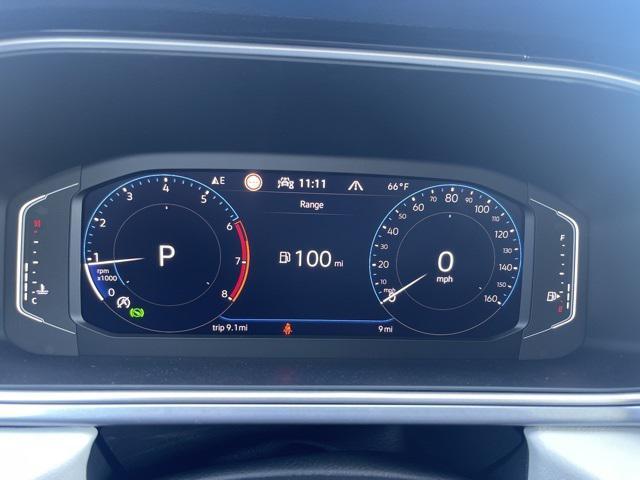new 2025 Volkswagen Taos car, priced at $36,044