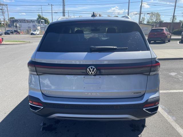 new 2025 Volkswagen Taos car, priced at $36,044