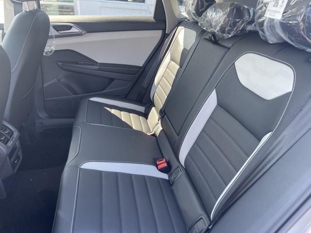 new 2025 Volkswagen Taos car, priced at $36,044