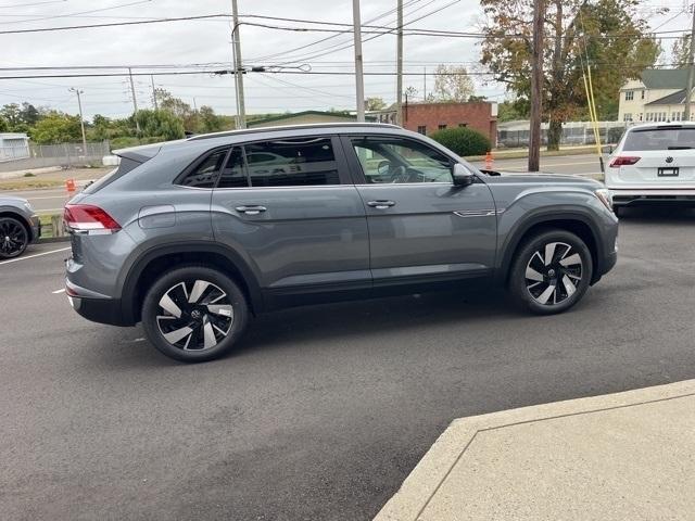 new 2024 Volkswagen Atlas Cross Sport car, priced at $46,486