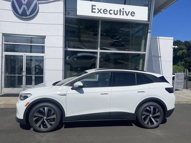 new 2025 Volkswagen ID.4 car, priced at $45,805