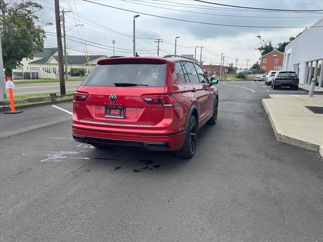 new 2024 Volkswagen Tiguan car, priced at $39,179