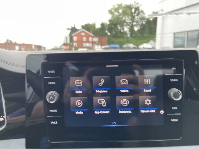 new 2025 Volkswagen Jetta car, priced at $27,691