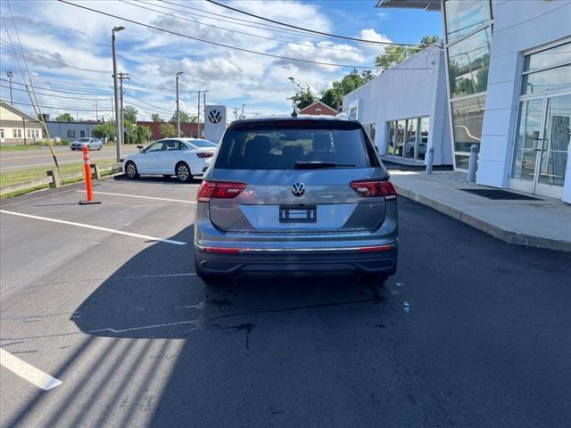 new 2024 Volkswagen Tiguan car, priced at $36,586