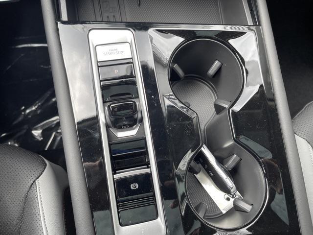 new 2025 Volkswagen Atlas car, priced at $47,381
