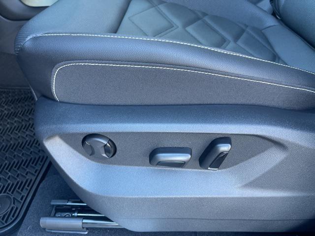 new 2026 Volkswagen Atlas car, priced at $46,376