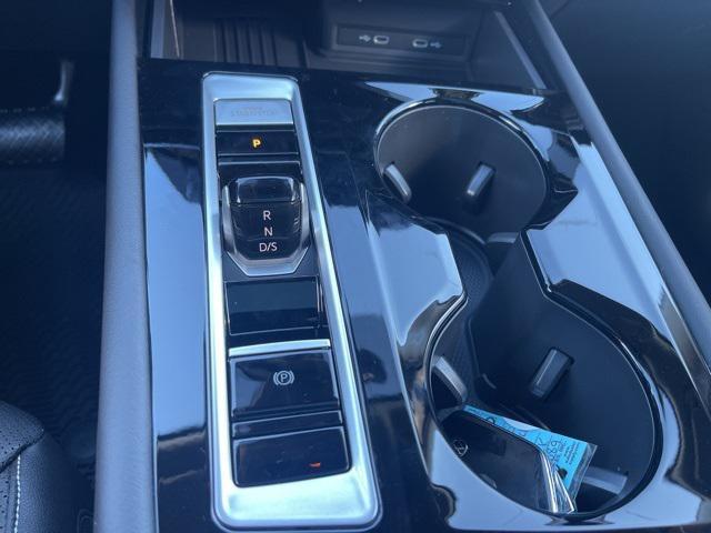 new 2026 Volkswagen Atlas car, priced at $46,376