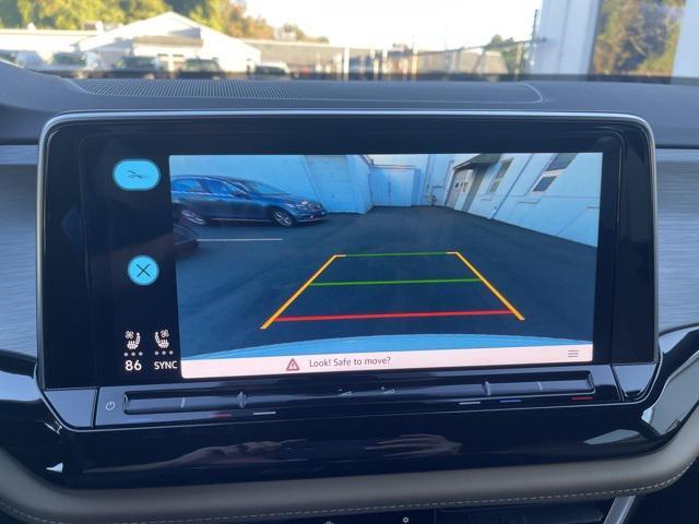 new 2026 Volkswagen Atlas Cross Sport car, priced at $41,116