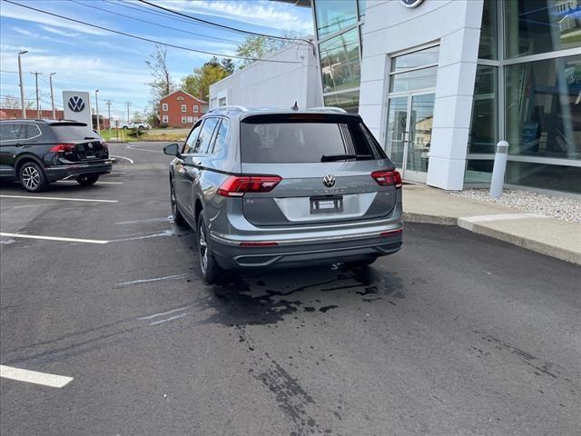 new 2024 Volkswagen Tiguan car, priced at $33,935