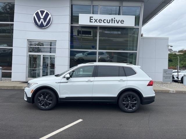 new 2024 Volkswagen Tiguan car, priced at $36,701