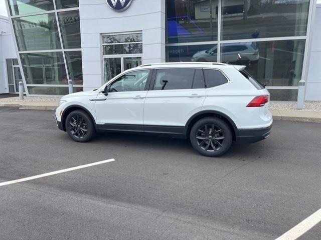 new 2024 Volkswagen Tiguan car, priced at $36,701