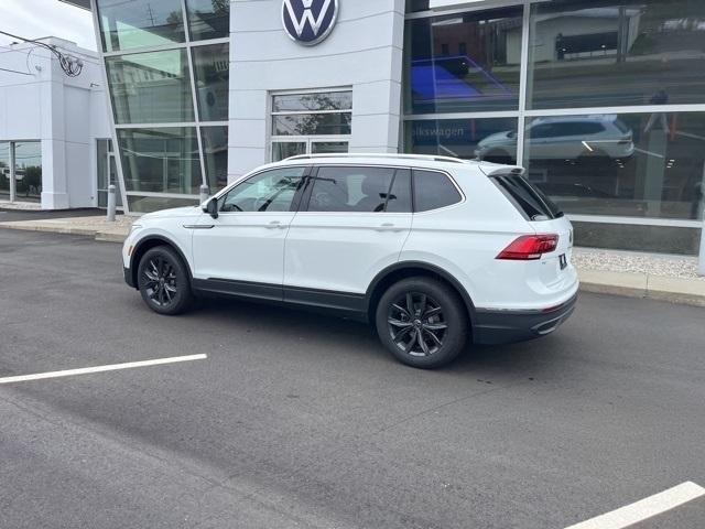 new 2024 Volkswagen Tiguan car, priced at $36,701