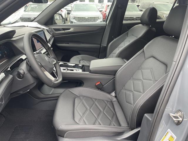 new 2025 Volkswagen Atlas Cross Sport car, priced at $43,686
