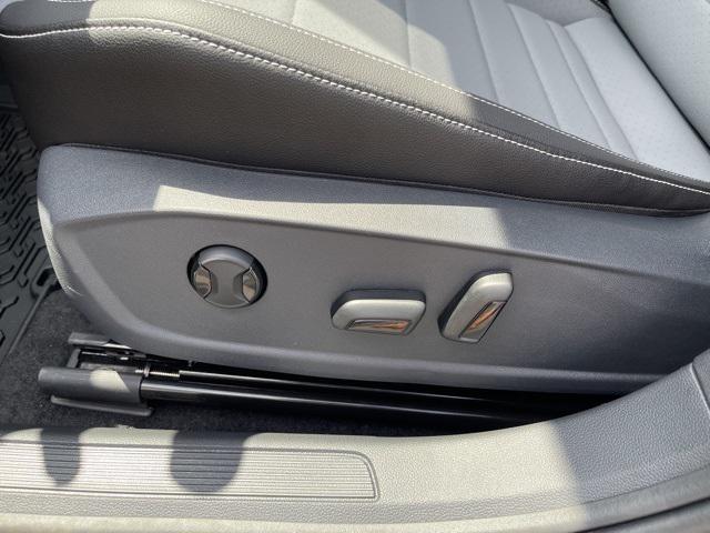 new 2025 Volkswagen Jetta car, priced at $27,579