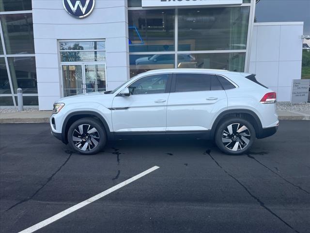 new 2024 Volkswagen Atlas Cross Sport car, priced at $50,946