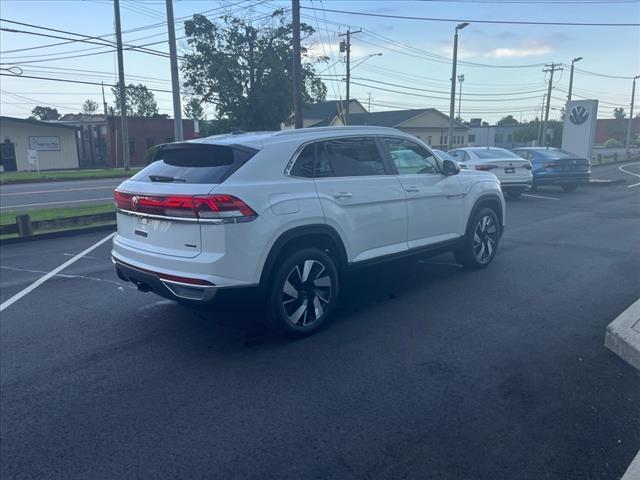 new 2024 Volkswagen Atlas Cross Sport car, priced at $50,946