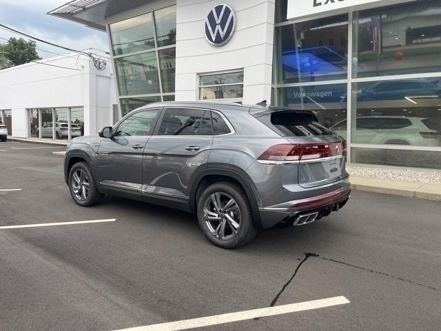 new 2024 Volkswagen Atlas Cross Sport car, priced at $52,021