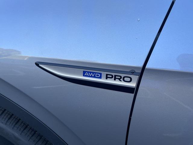 new 2025 Volkswagen ID.4 car, priced at $44,591