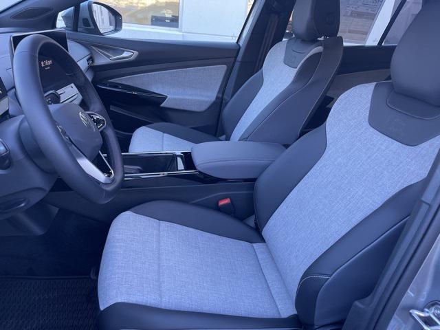 new 2025 Volkswagen ID.4 car, priced at $44,591