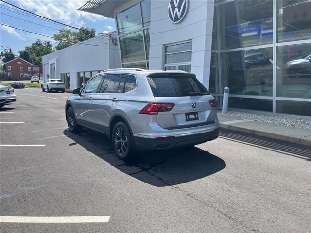 new 2024 Volkswagen Tiguan car, priced at $37,381