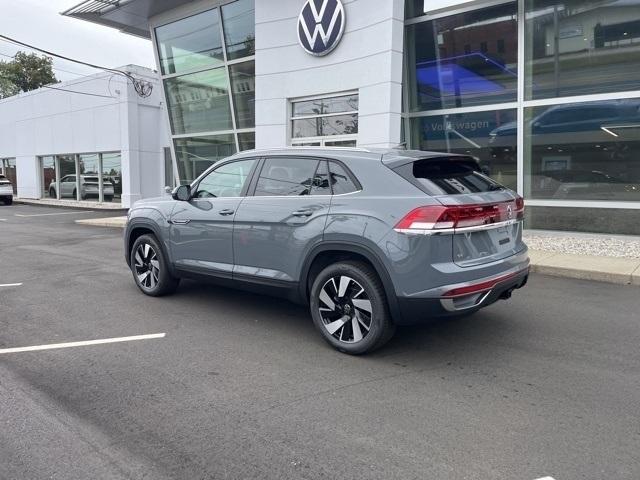 new 2024 Volkswagen Atlas Cross Sport car, priced at $45,681