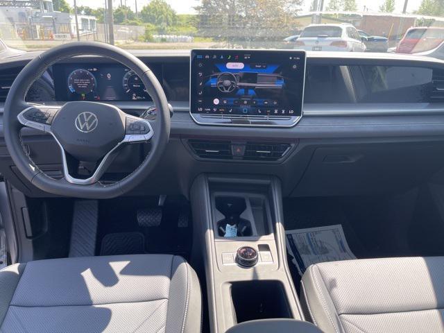 new 2025 Volkswagen Tiguan car, priced at $35,521