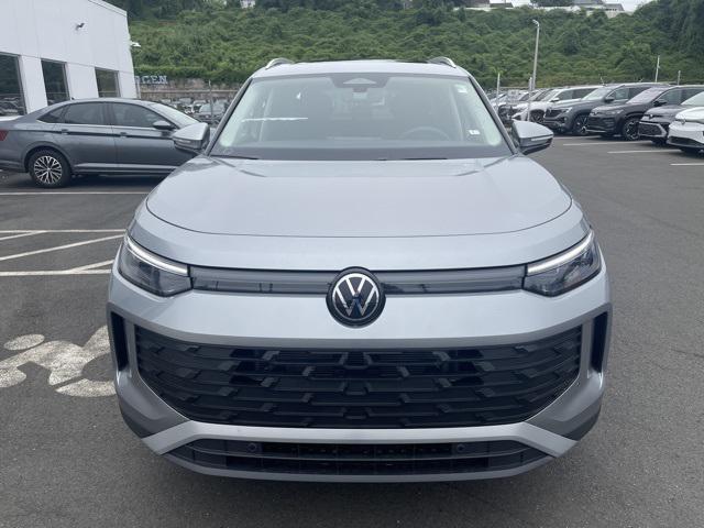 new 2025 Volkswagen Tiguan car, priced at $35,261