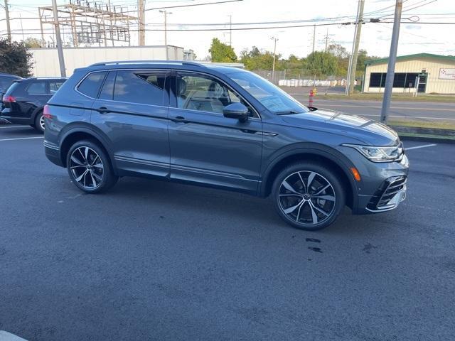 new 2024 Volkswagen Tiguan car, priced at $41,411