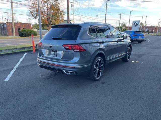 new 2024 Volkswagen Tiguan car, priced at $41,411