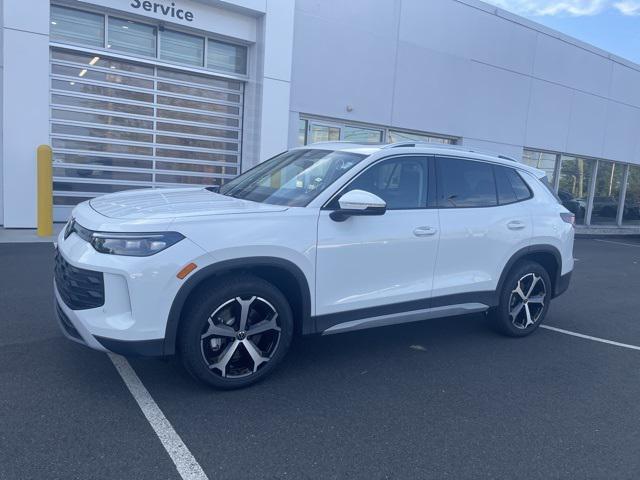 new 2025 Volkswagen Tiguan car, priced at $35,356