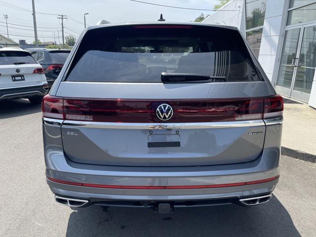 new 2025 Volkswagen Atlas car, priced at $53,739
