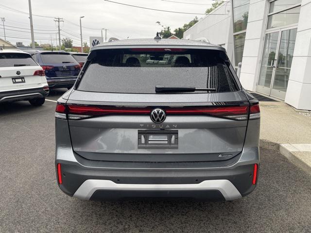 new 2025 Volkswagen Tiguan car, priced at $32,052