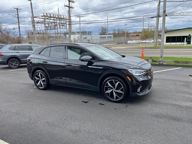 new 2023 Volkswagen ID.4 car, priced at $51,101