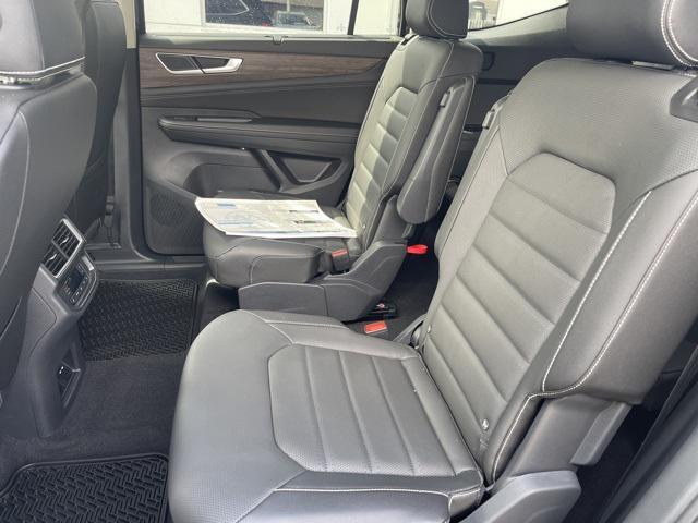 new 2025 Volkswagen Atlas car, priced at $46,248
