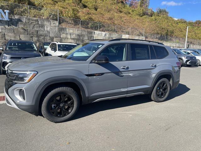new 2026 Volkswagen Atlas car, priced at $47,670