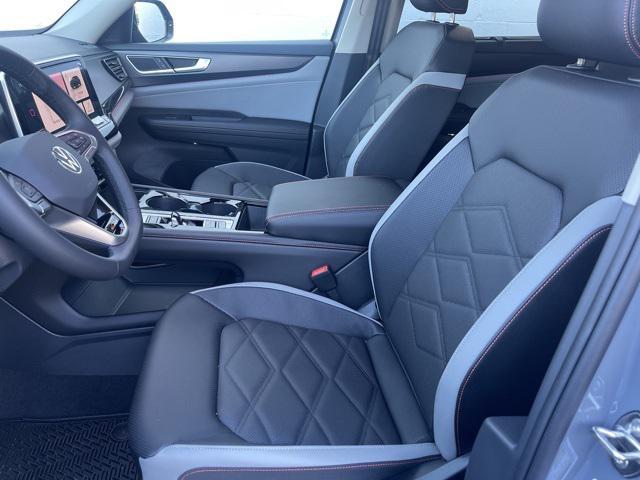 new 2026 Volkswagen Atlas car, priced at $47,670