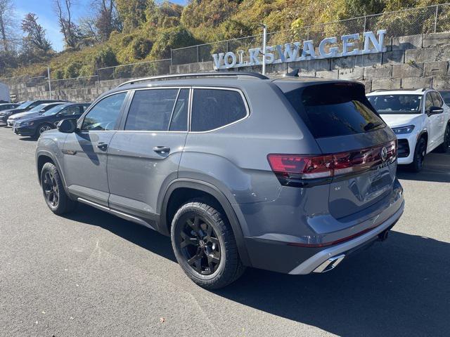 new 2026 Volkswagen Atlas car, priced at $47,670