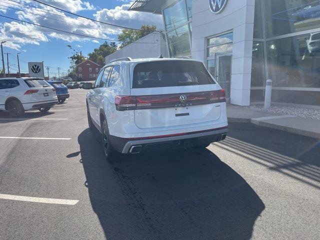 new 2024 Volkswagen Atlas car, priced at $49,336