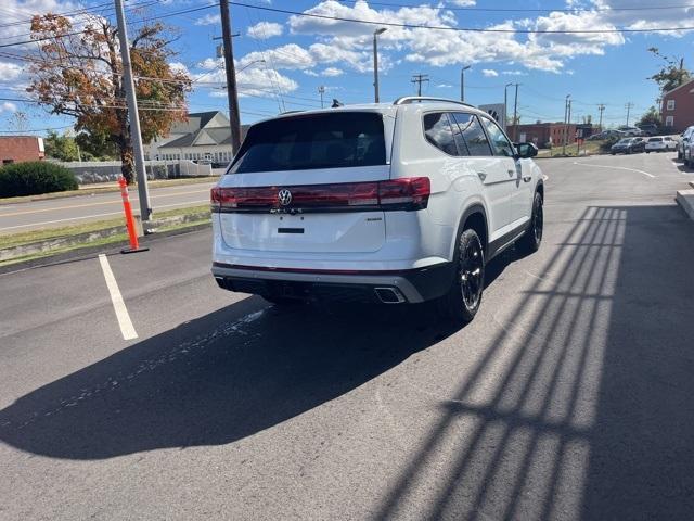 new 2024 Volkswagen Atlas car, priced at $49,336