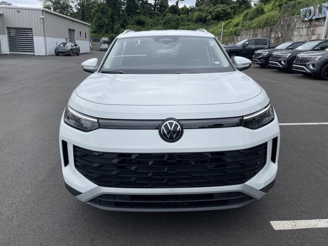 new 2025 Volkswagen Tiguan car, priced at $35,794