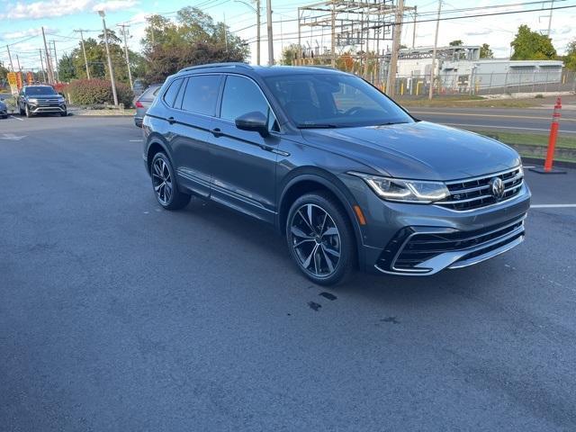 new 2024 Volkswagen Tiguan car, priced at $41,993