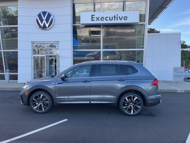 new 2024 Volkswagen Tiguan car, priced at $41,993