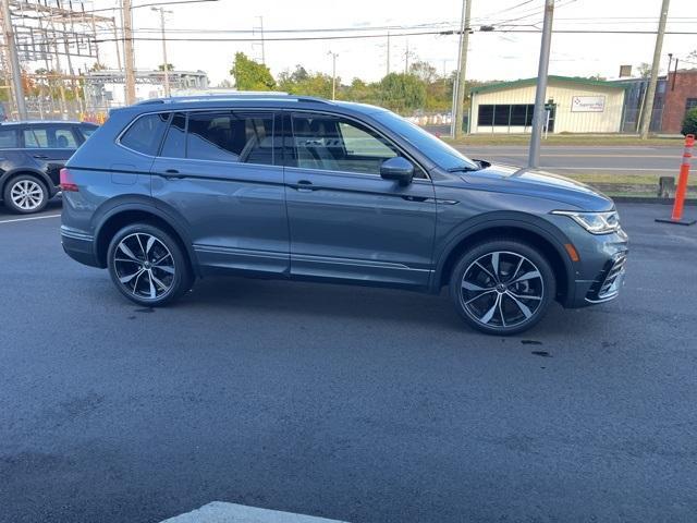 new 2024 Volkswagen Tiguan car, priced at $41,993