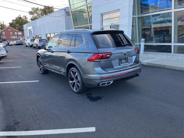 new 2024 Volkswagen Tiguan car, priced at $41,993