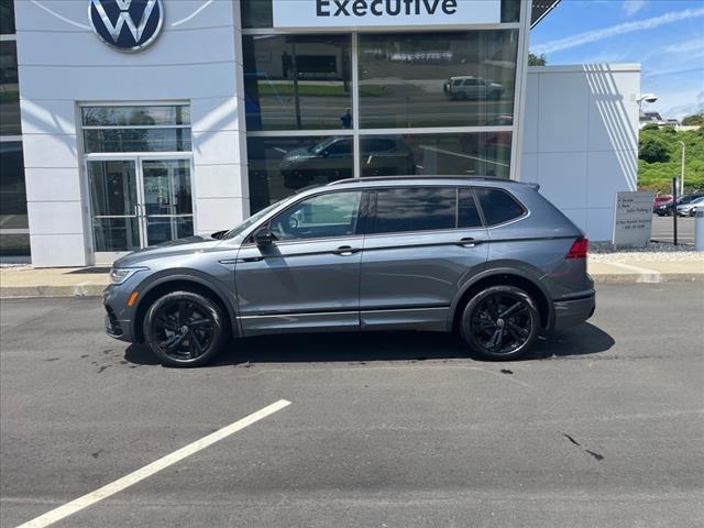 new 2024 Volkswagen Tiguan car, priced at $39,403