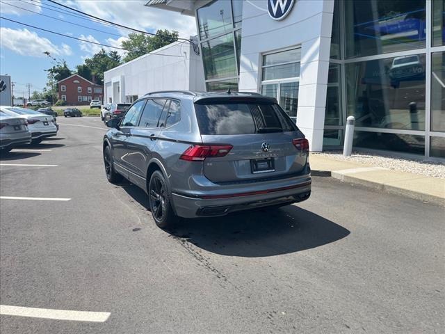 new 2024 Volkswagen Tiguan car, priced at $39,403