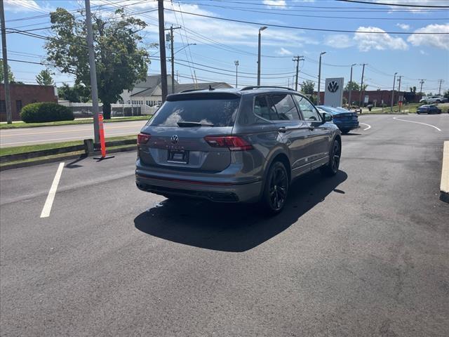 new 2024 Volkswagen Tiguan car, priced at $39,403